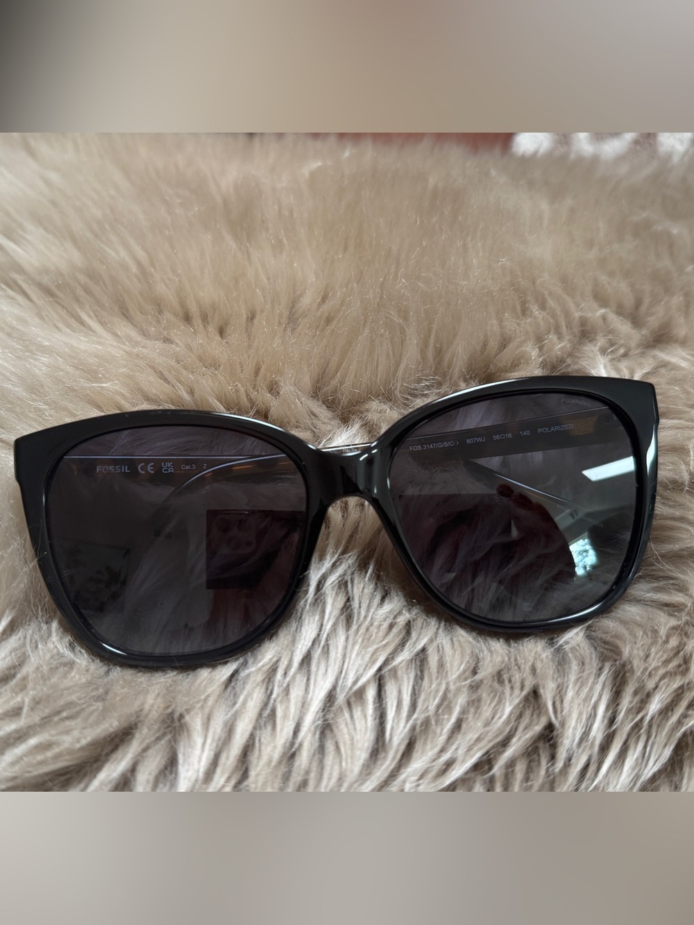 Fossil Sunglasses Polarized 100% UVA/UVB protection Fos3147